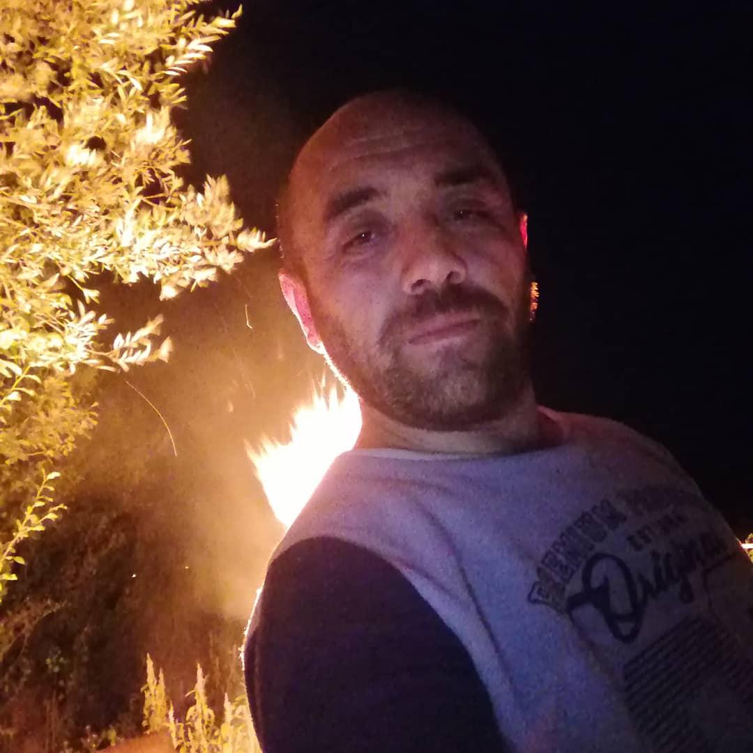 kazım özel